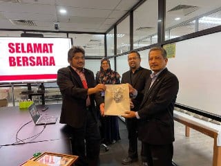 PERSARAAN TUAN HAJI ROSLAI BIN PAIMIN