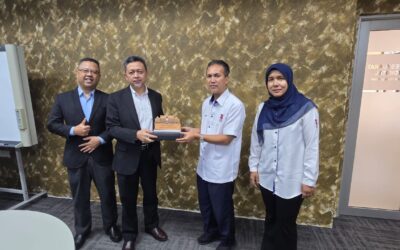 Sesi Perkongsian Amalan Transformasi Digital UTMDX UTM Bersama Delegasi UMK